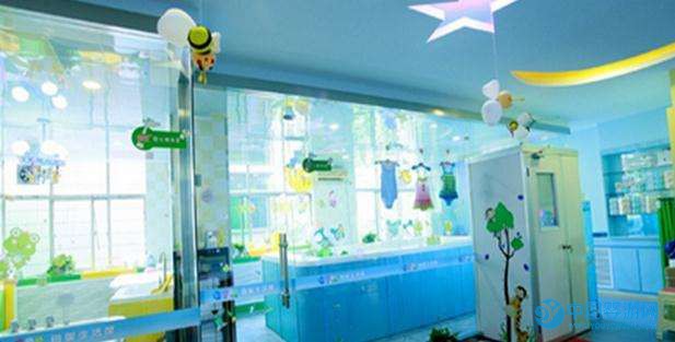 愛多多水育早教