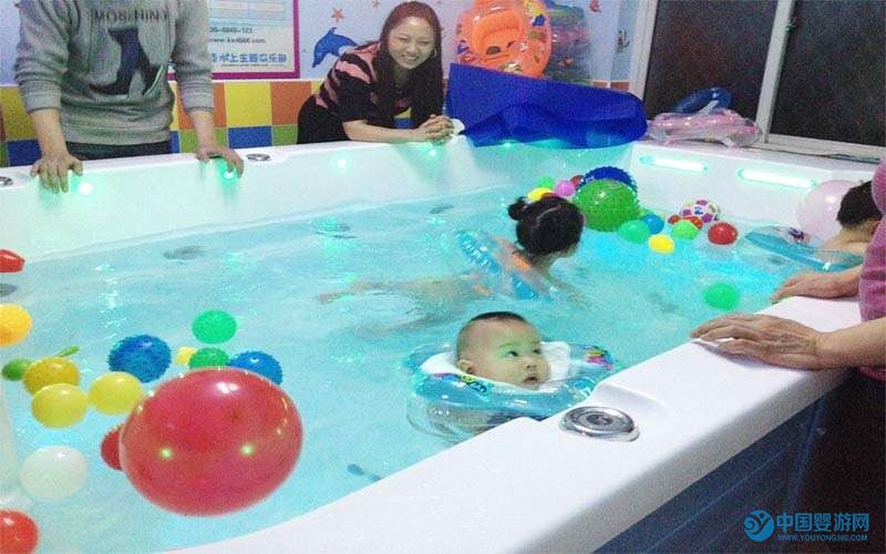 嬰兒游泳館水質安全判斷