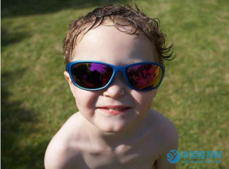 寶寶能否戴太陽鏡