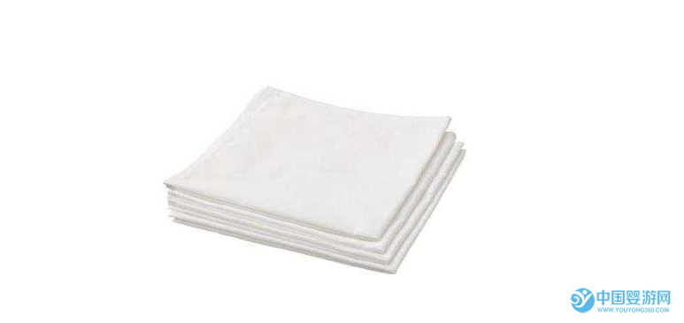 給寶寶清潔選用濕巾就安全？真相讓人大眼鏡 選用濕巾注意事項(xiàng) 可以用濕巾擦拭寶寶嗎1