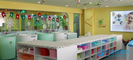 嬰兒游泳館5種引流方法 嬰兒游泳館吸引顧客的五種方法 嬰兒游泳館如何吸引顧客1